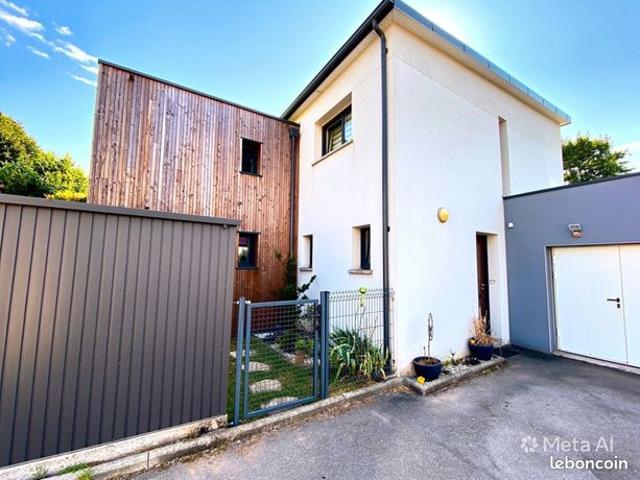 Maison 6 pièces 105 m²