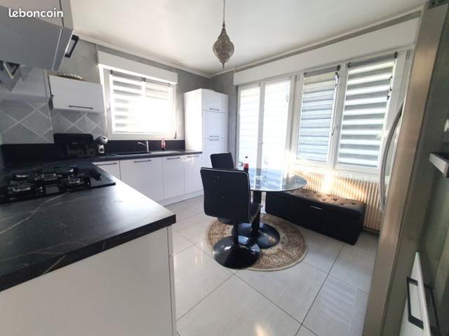 Maison 6 pièces 105 m²