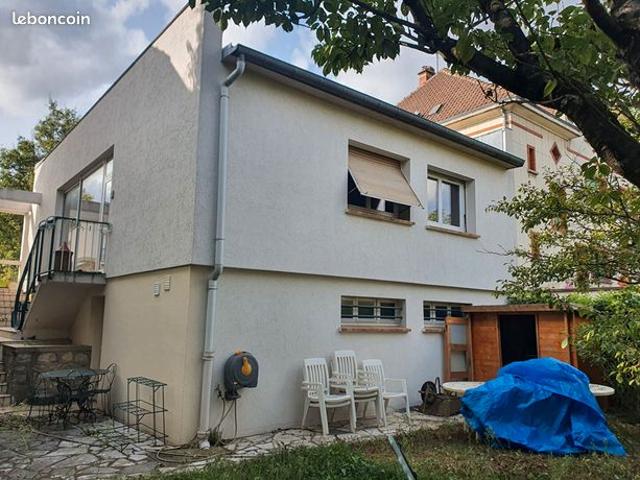 Maison 6 pièces 105 m²