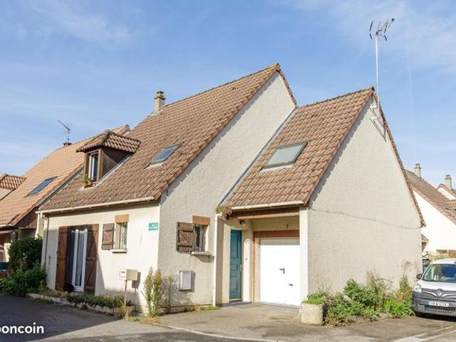 Maison 6 pièces 105 m²
