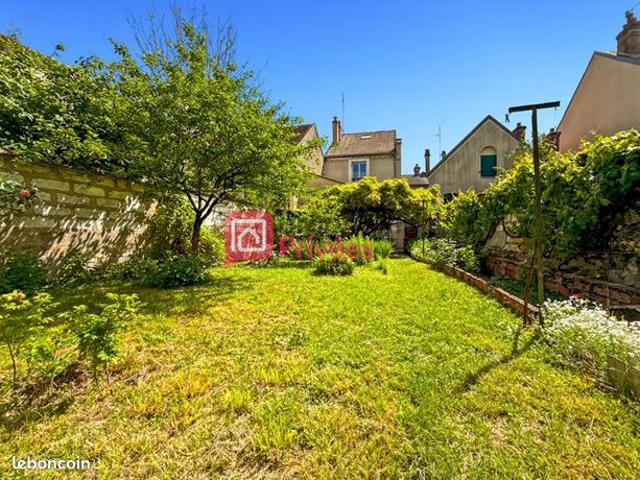 Maison 6 pièces 105 m²