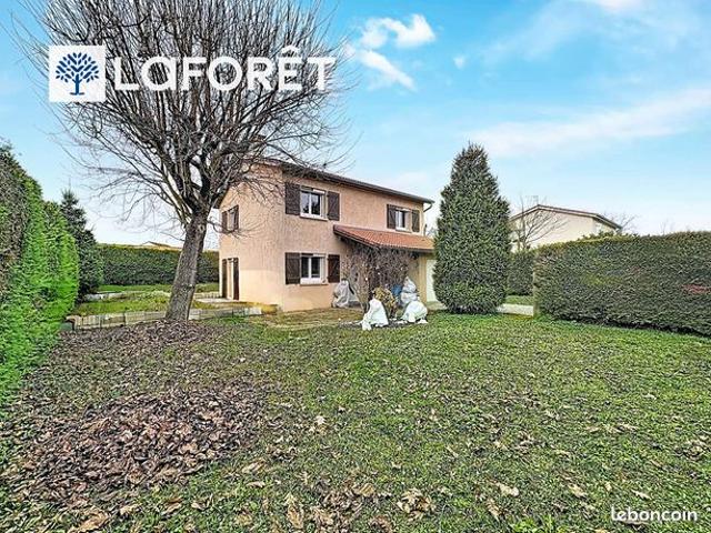 Maison 6 pièces 105 m²