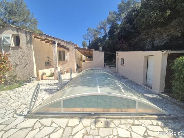 Maison 6 pièces 106 m²