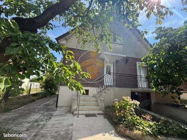 Maison 6 pièces 106 m²