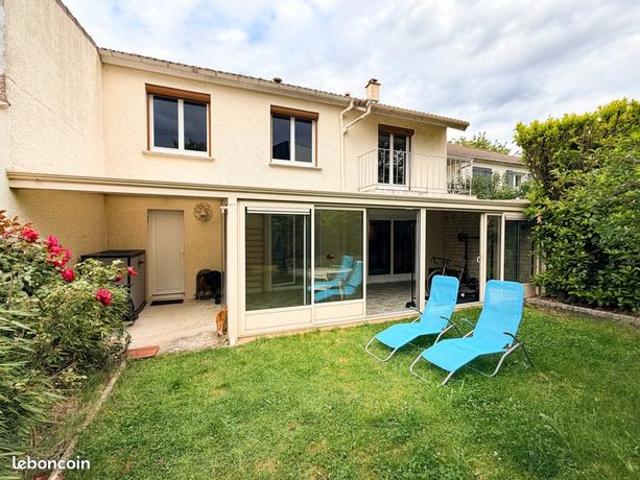 Maison 6 pièces 106 m²
