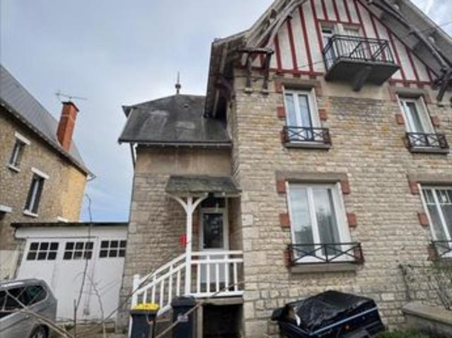 Maison 6 pièces 106 m²