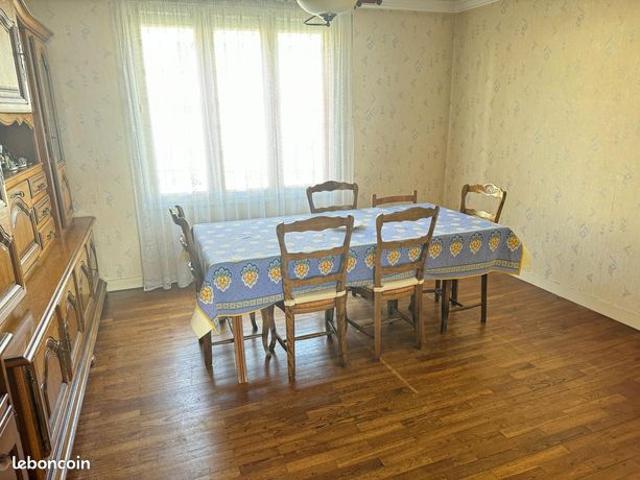 Maison 6 pièces 106 m²