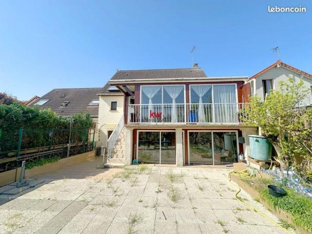 Maison 6 pièces 106 m²