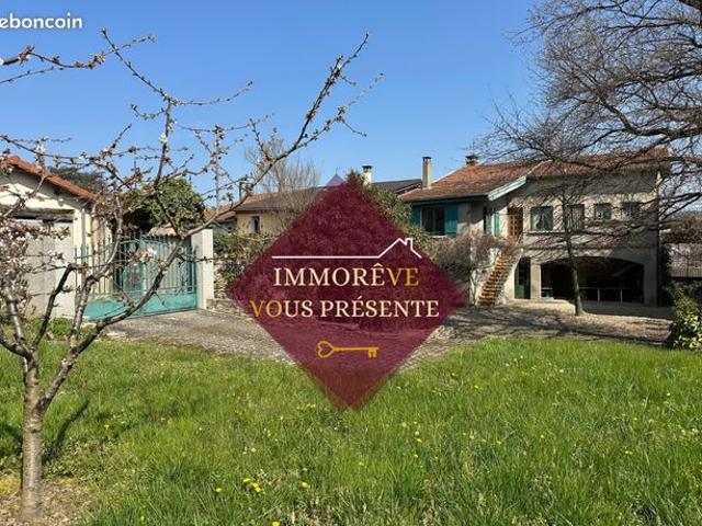 Maison 6 pièces 106 m²