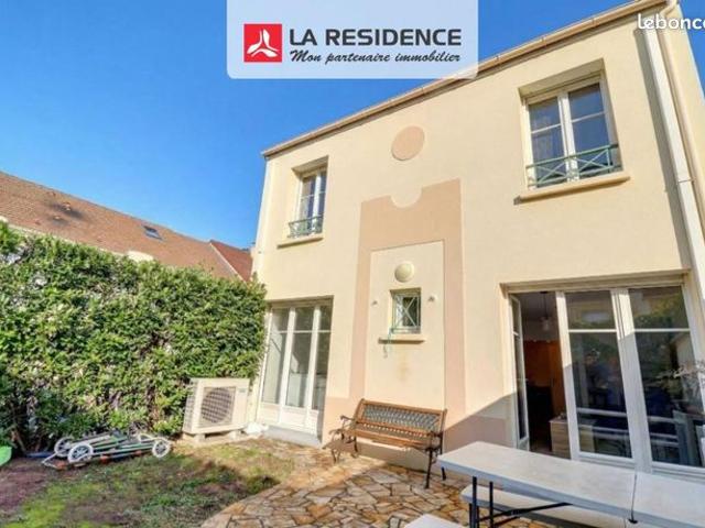 Maison 6 pièces 106 m²