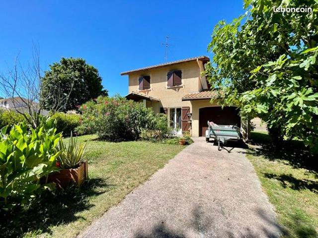 Maison 6 pièces 106 m²