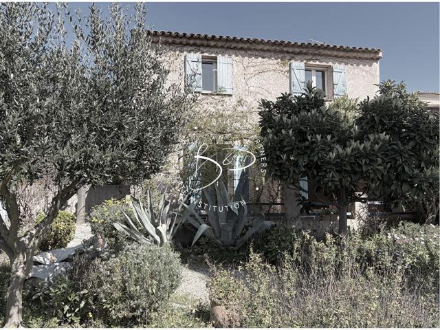 Maison 6 pièces 106 m²