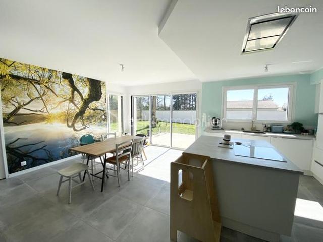 Maison 6 pièces 106 m²