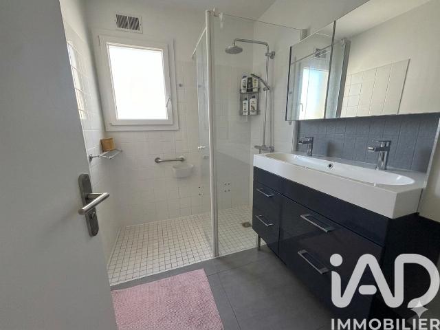 Maison 6 pièces, 106 m² à louer à Sainte Geneviève des Bois 91700