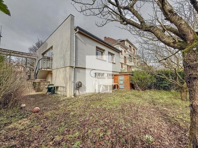 Maison 6 pièces 107 m²