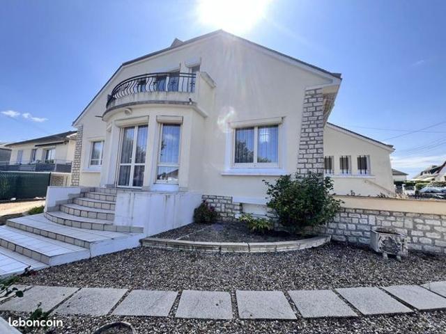 Maison 6 pièces 107 m²