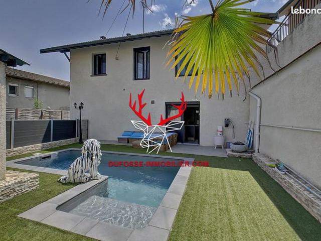 Maison 6 pièces 107 m²