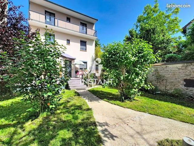 Maison 6 pièces 107 m²