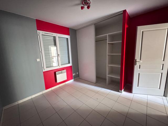 Maison 6 pièces, 107 m² à louer à La Couronne 16400