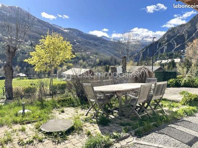 Maison 6 pièces 108 m²