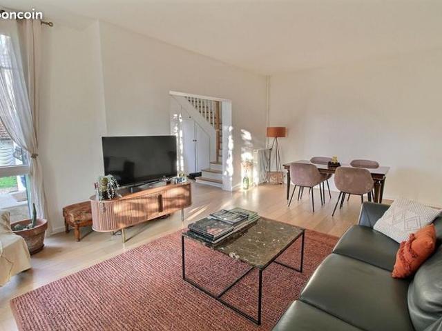 Maison 6 pièces 108 m²