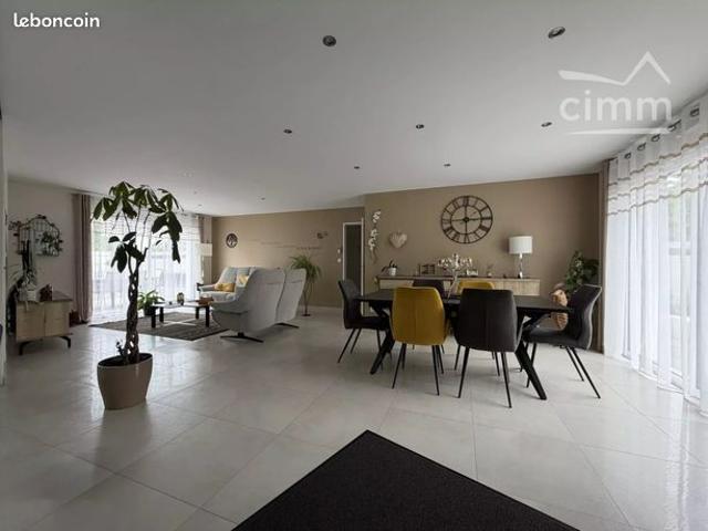Maison 6 pièces 108 m²