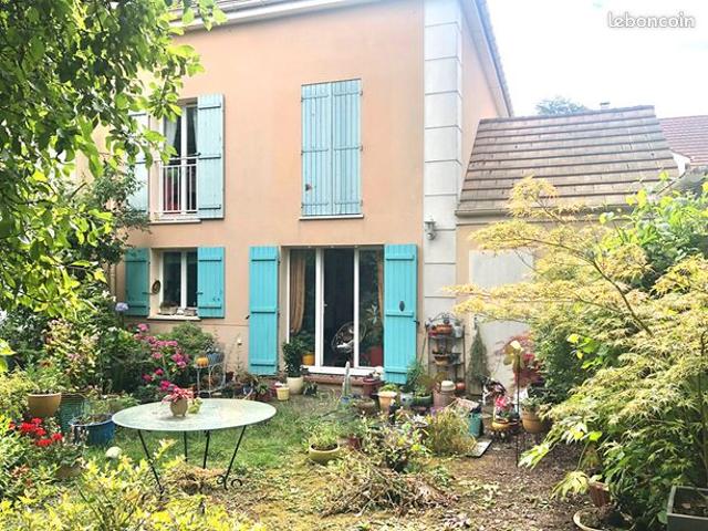 Maison 6 pièces 108 m²