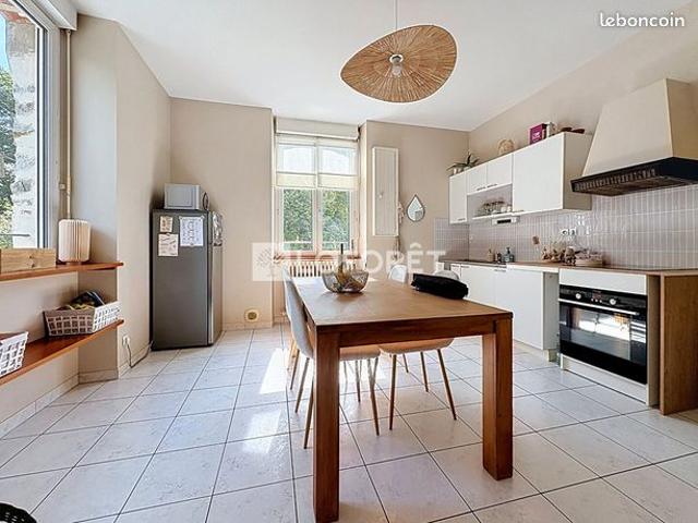Maison 6 pièces 109 m²