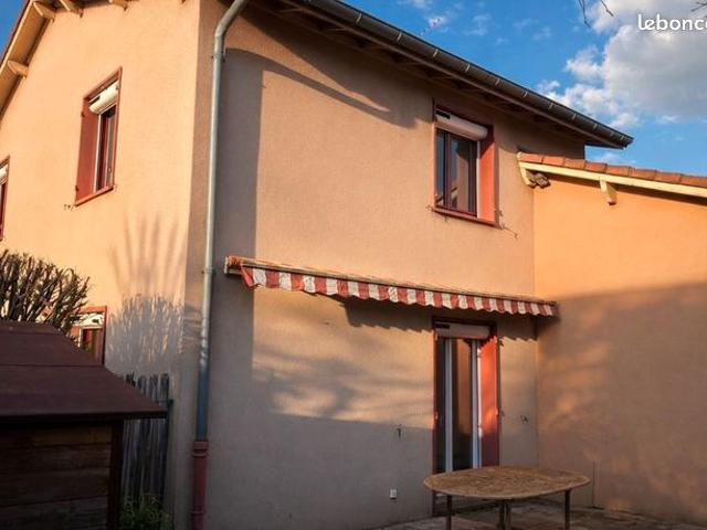 Maison 6 pièces 109 m²