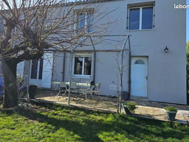 Maison 6 pièces 109 m²