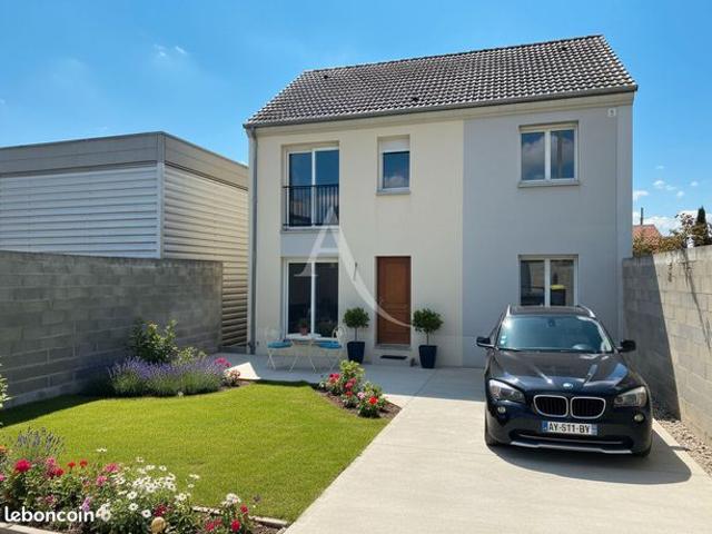 Maison 6 pièces 109 m²