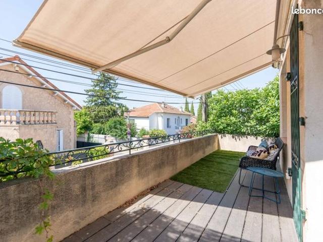 Maison 6 pièces 109 m²