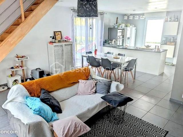 Maison 6 pièces 109 m²