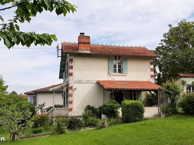 Propriété 6 pièces 109 m²