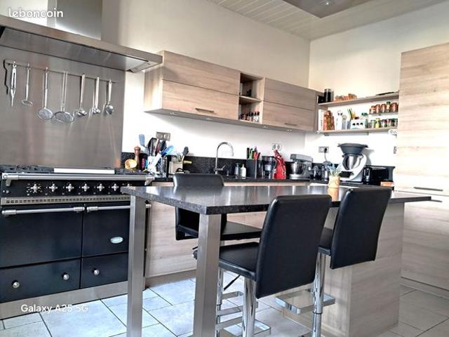 Maison 6 pièces 109 m²