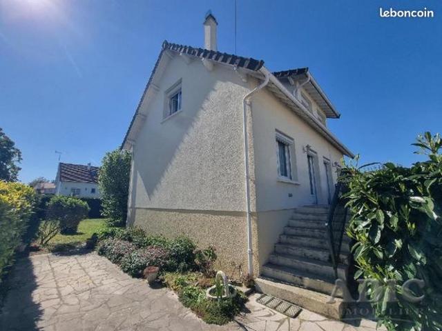 Maison 6 pièces 109 m²