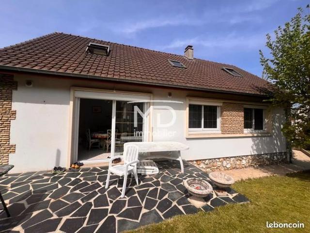 Maison 6 pièces 109 m²