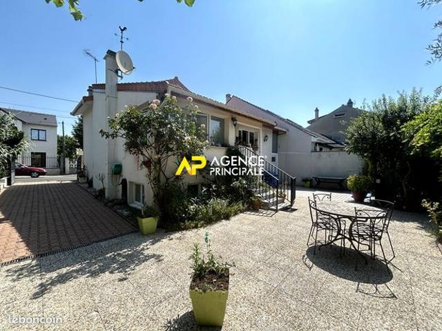 Maison 6 pièces 100 m²