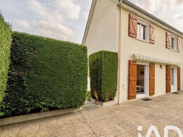 Maison 6 pièces 100 m²