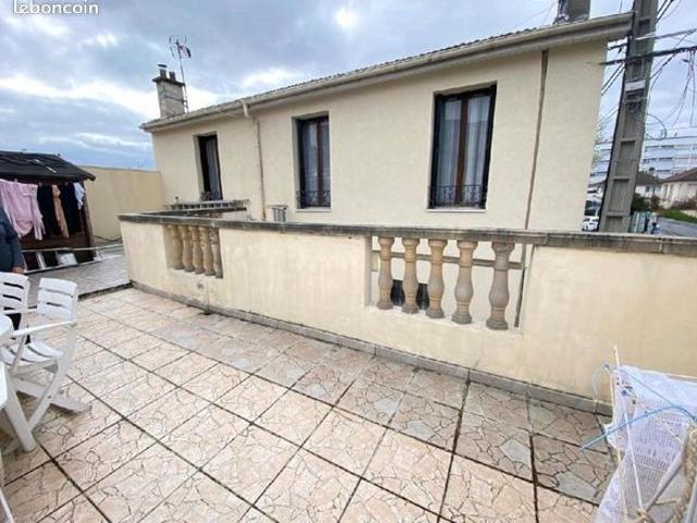 Maison 6 pièces 100 m²