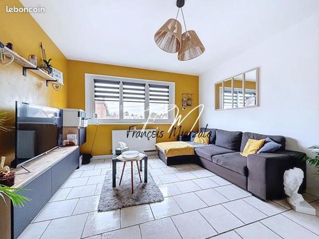 Maison 6 pièces 100 m²