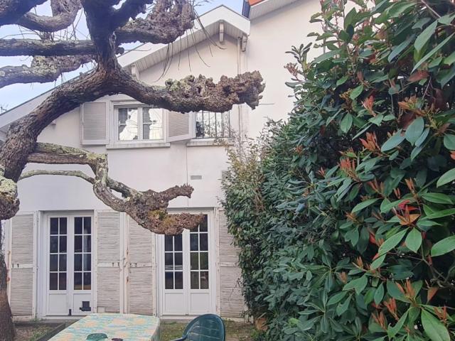 Maison 6 pièces 100 m²