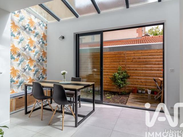 Maison 6 pièces 100 m²