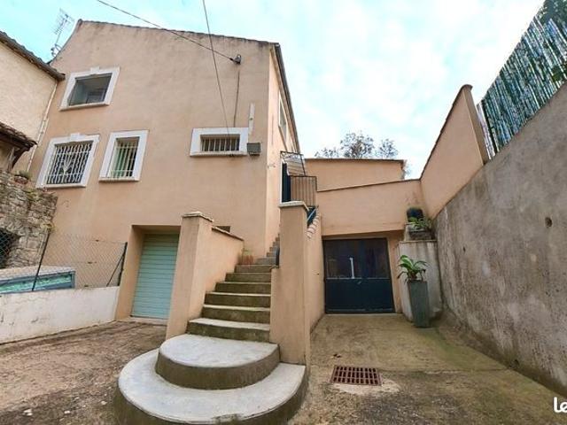 Villa 6 pièces 100 m²