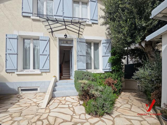 Maison 6 pièces 100 m²