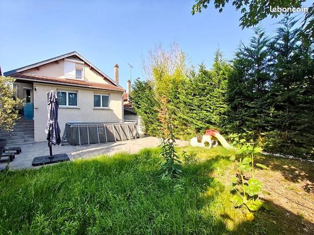 Maison 6 pièces 100 m²
