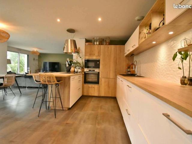 Maison 6 pièces 100 m²
