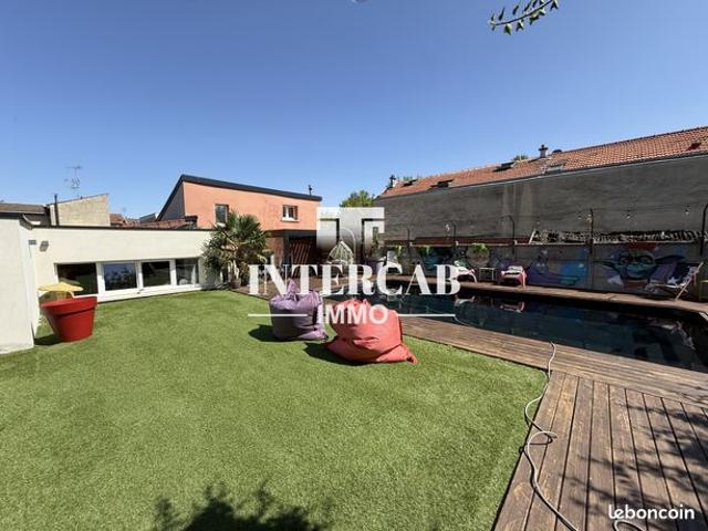 Maison 6 pièces 100 m²