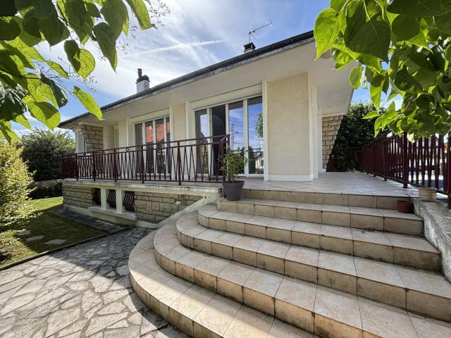 Maison 6 pièces 100 m²
