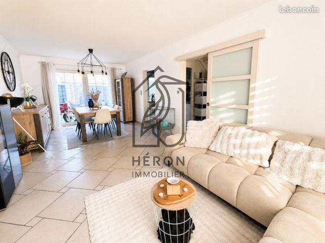 Maison 6 pièces 100 m²